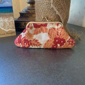 GLENDA GIES, vintage coin purse, RUST COLOR, ORANGE, GOLD and TAN floral pattern
